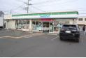 【コンビニ】ファミリーマート入間下藤沢店　約442m