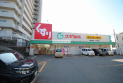 【ドラッグストア】スギ薬局入間駅前店　約700m