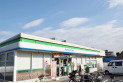 【コンビニ】ファミリーマート西東京富士町店　約540m