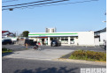 【コンビニ】ファミリーマート西東京谷戸町店　約390m