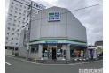 【コンビニ】ファミリーマート東久留米本町１丁目店　約230m