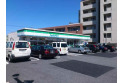 【コンビニ】ファミリーマート石神井台7丁目店　約30m