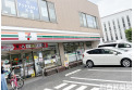 【コンビニ】セブンイレブン練馬大泉学園駅北店　約120m