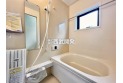 【風呂】シャワーの位置を家族それぞれの使いやすい高さに調整できるスライドバー付きで快適お風呂空間を実現!