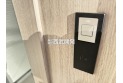 【設備】キーレスで玄関ドアの施錠・解錠がワンタッチで行える便利な機能がついています。