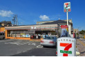 【コンビニ】セブンイレブン富士見鶴瀬駅西通り　約120m