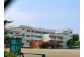 【小学校】日新小学校　約420m