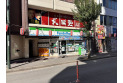 【コンビニ】ファミリーマート　約240m