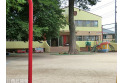【幼稚園・保育園】西堀ひかわ幼稚園　約300m