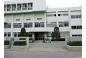 【中学校】神根中学校　約240m
