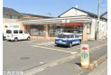 【コンビニ】セブンイレブン川口戸塚東4丁目店　約300m