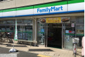 【コンビニ】ファミリーマート蕨南町4丁目店　約80m