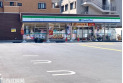 【コンビニ】ファミリーマートさいたま鈴谷四丁目店　約470m