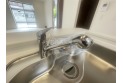 【設備】浄水器付き水栓でいつもキレイなお水が飲めます。