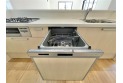 【設備】システムキッチンはママの仕事を助ける食器洗浄機付