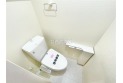 【トイレ】いつも綺麗に清潔に。洗浄機能付きトイレです。