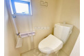 【トイレ】温水洗浄便座付のトイレで毎日清潔・快適