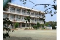【中学校】中央中学校　約1,900m