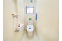 【トイレ】いつも綺麗に清潔に。洗浄機能付きトイレです。