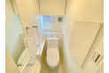 【トイレ】いつも綺麗に清潔に。洗浄機能付きトイレです。