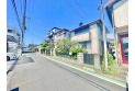 【外観】前面道路はゆとりのある幅員5.2ｍ