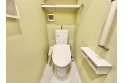【トイレ】いつも綺麗に清潔に。洗浄機能付きトイレです。