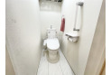 【トイレ】いつも綺麗に清潔に。洗浄機能付きトイレです。
