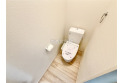 【トイレ】いつも綺麗に清潔に。洗浄機能付きトイレです。