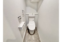 【トイレ】いつも綺麗に清潔に。洗浄機能付きトイレです。
