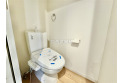 【トイレ】いつも綺麗に清潔に。洗浄機能付きトイレです。