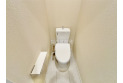 【トイレ】いつも綺麗に清潔に。洗浄機能付きトイレです。