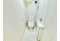 【トイレ】いつも綺麗に清潔に。洗浄機能付きトイレです。
