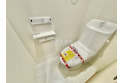 【トイレ】いつも綺麗に清潔に。洗浄機能付きトイレです。