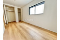 【内観】部屋ごとに設けた収納は住みやすさへのこだわり