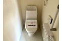 【トイレ】いつも綺麗に清潔に。洗浄機能付きトイレです。