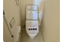 【トイレ】いつも綺麗に清潔に。洗浄機能付きトイレです。