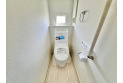 【トイレ】いつも綺麗に清潔に。洗浄機能付きトイレです。