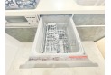 【設備】システムキッチンは家族の仕事を助ける食器洗浄機付