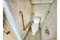 【トイレ】いつも綺麗に清潔に。洗浄機能付きトイレです。
