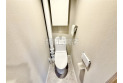 【トイレ】いつも綺麗に清潔に。洗浄機能付きトイレです。