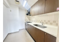 【キッチン】料理中の煙や匂いがリビングに向かいにくい独立式キッチン