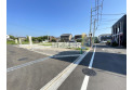 【外観】【現地全景】これから本格的に家を建て始めます！基礎をつくり、上棟、内装工事などの工程を経て家が建ちます。