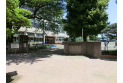 【小学校】第五小学校　約500m