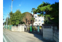 【中学校】三ケ島中学校　約1,800m