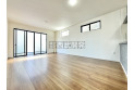 【居間】【1階LDK21.5帖】