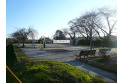【公園】金子駅前公園　約950m