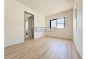 【内観】2階北東側洋室6帖