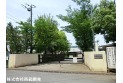 【小学校】新狭山小学校　約58m