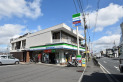 【コンビニ】ファミリーマート川越インター店　約680m