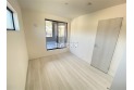 【内観】２階洋室５．５１帖